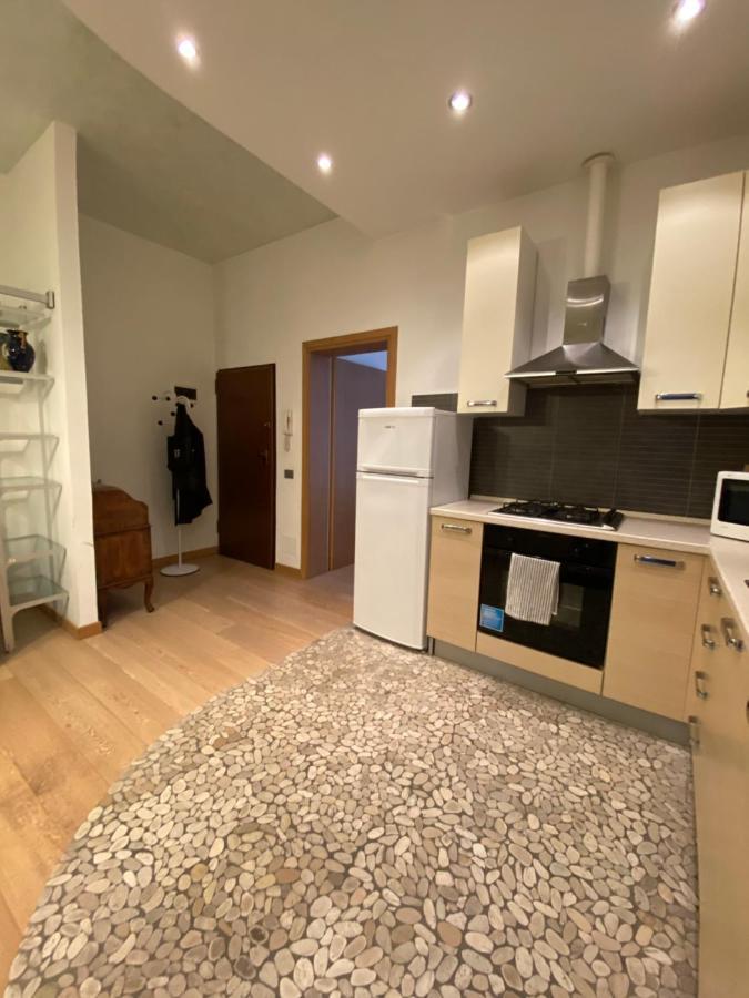 Ca' Santa Marta Apartment Venesia Bagian luar foto