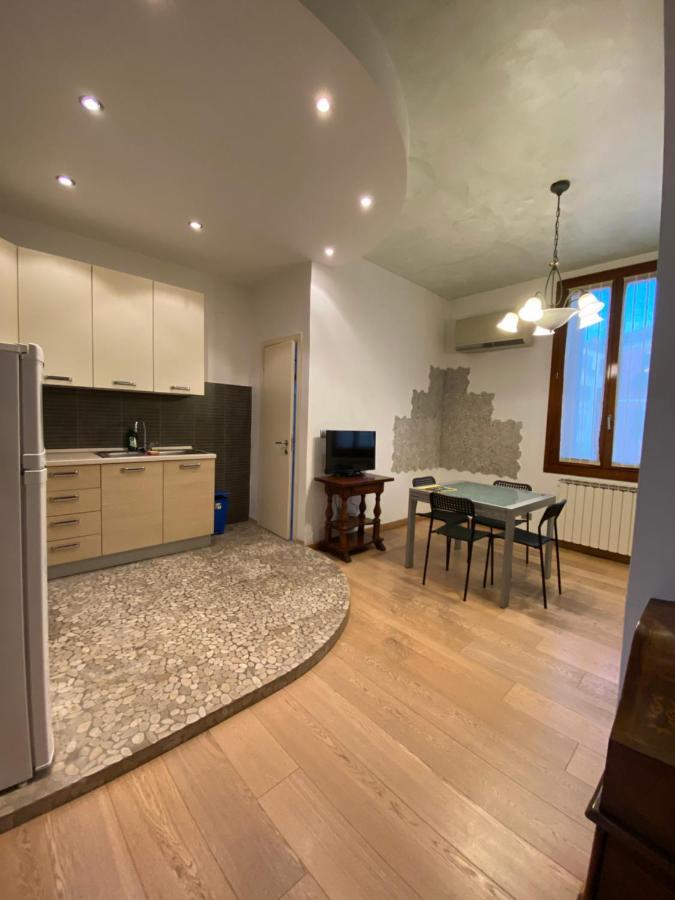 Ca' Santa Marta Apartment Venesia Bagian luar foto