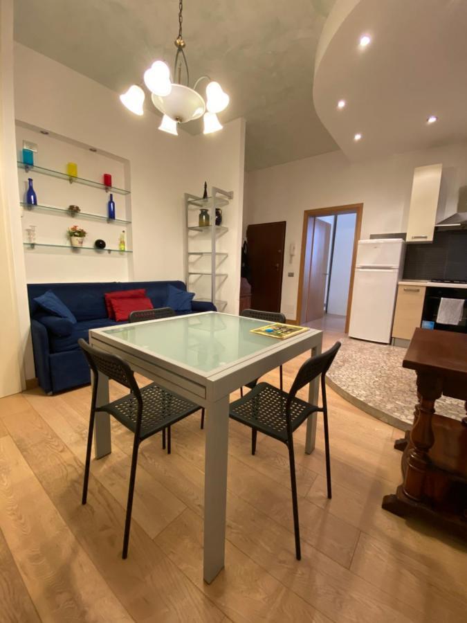Ca' Santa Marta Apartment Venesia Bagian luar foto