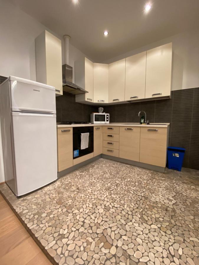 Ca' Santa Marta Apartment Venesia Bagian luar foto